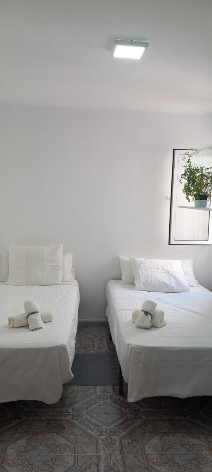 Apartamento Cruz Málaga Extérieur photo